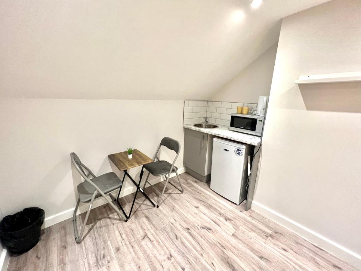 Golden Residences - Oakway Feltham Dış mekan fotoğraf