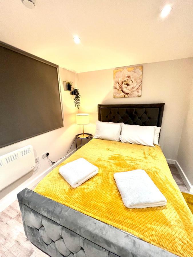 Golden Residences - Oakway Feltham Dış mekan fotoğraf
