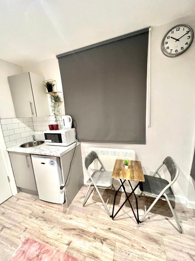Golden Residences - Oakway Feltham Dış mekan fotoğraf